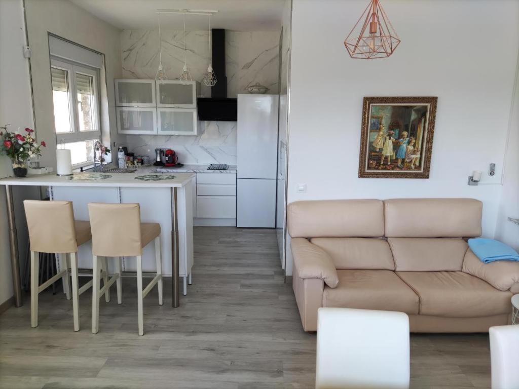 La Villa De Maria I Playa Beach El Puntal Asturias 比利亚维西奥萨 外观 照片