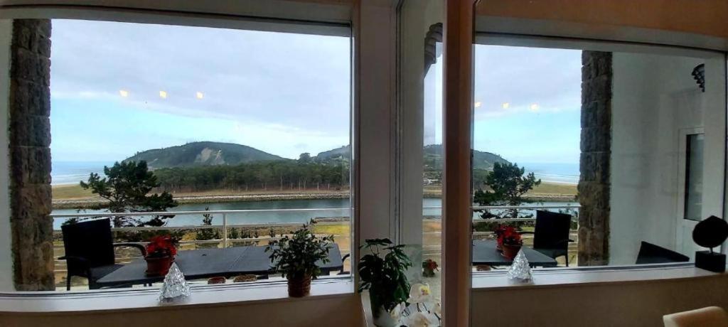 La Villa De Maria I Playa Beach El Puntal Asturias 比利亚维西奥萨 外观 照片